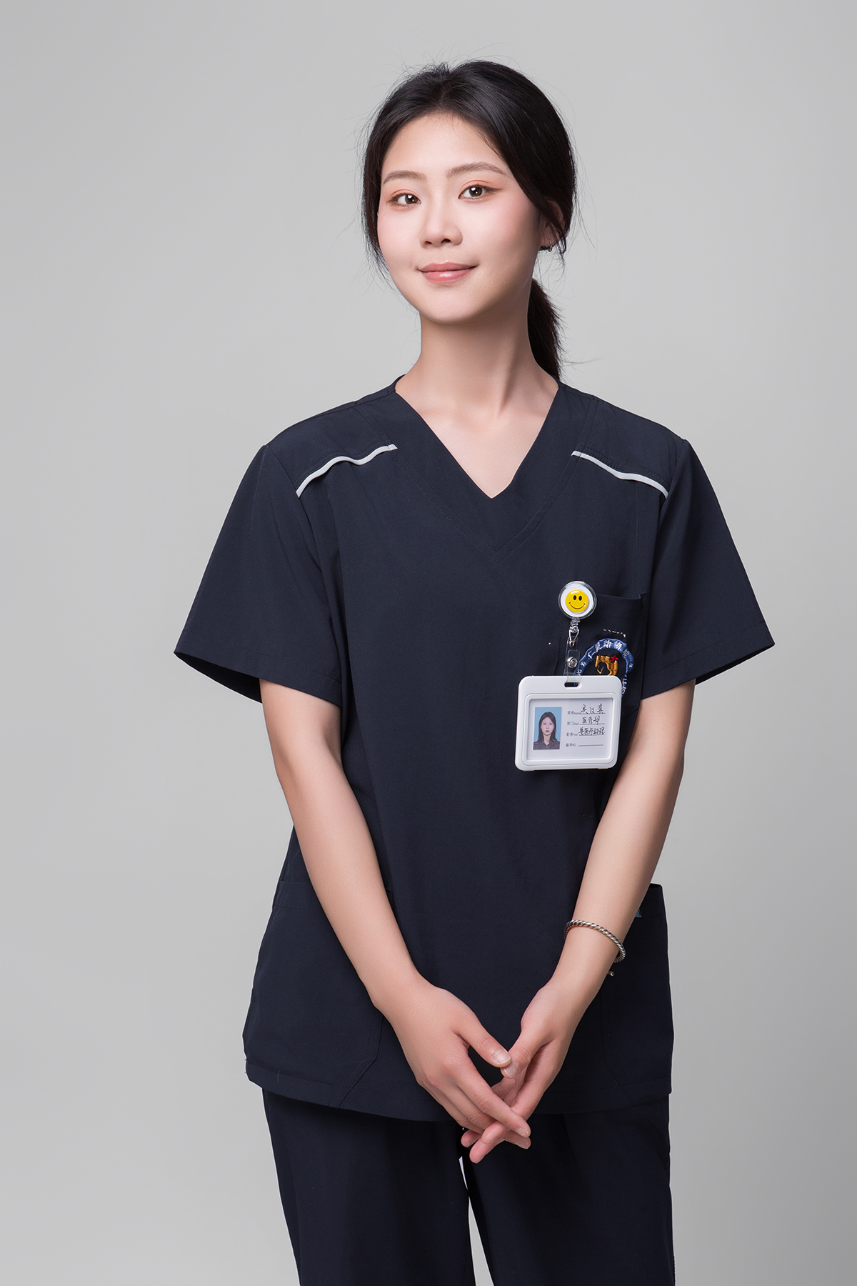 宠物医生形象照-手术服